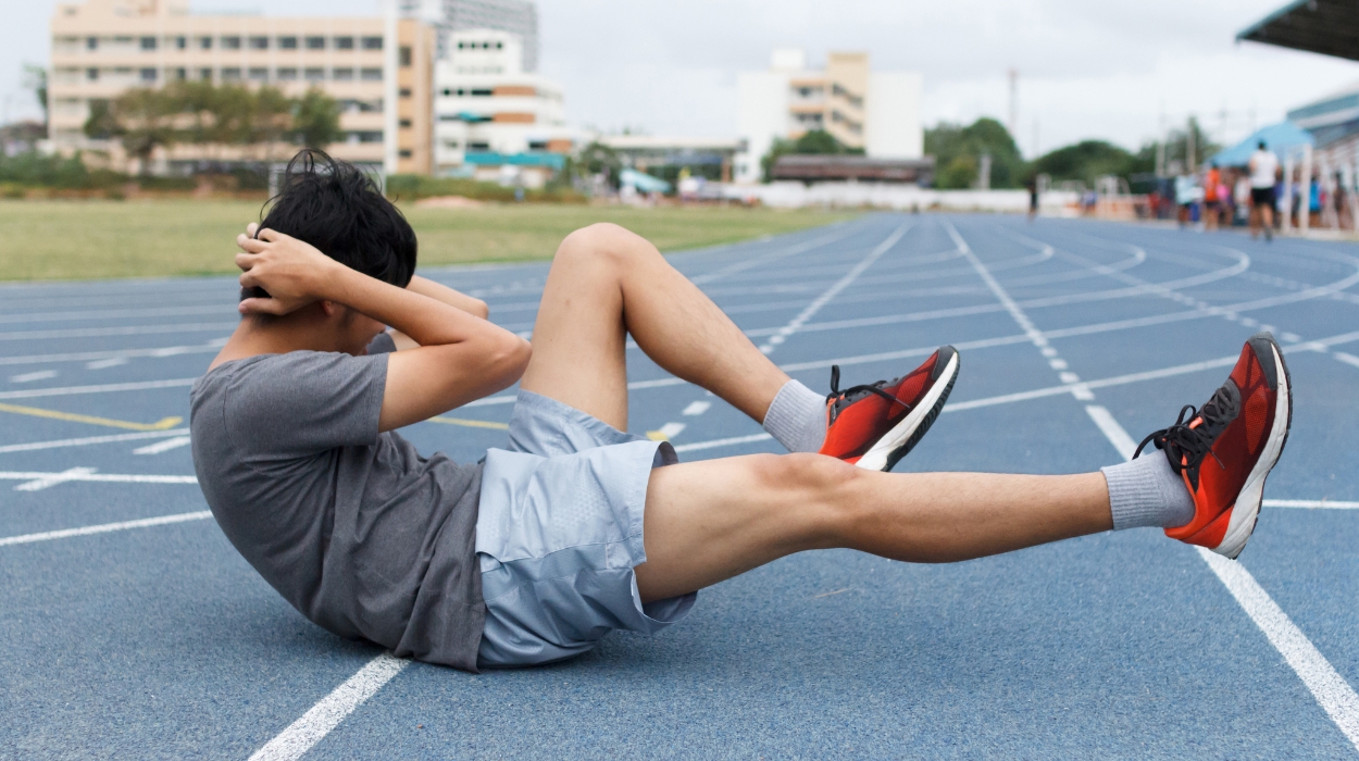 Sit ups bicycle crunches best sale