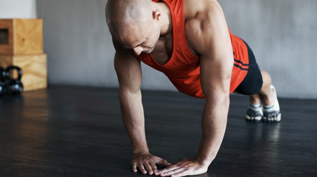 6 Powerful Diamond Push Ups Benefits For The Upper Body 2024